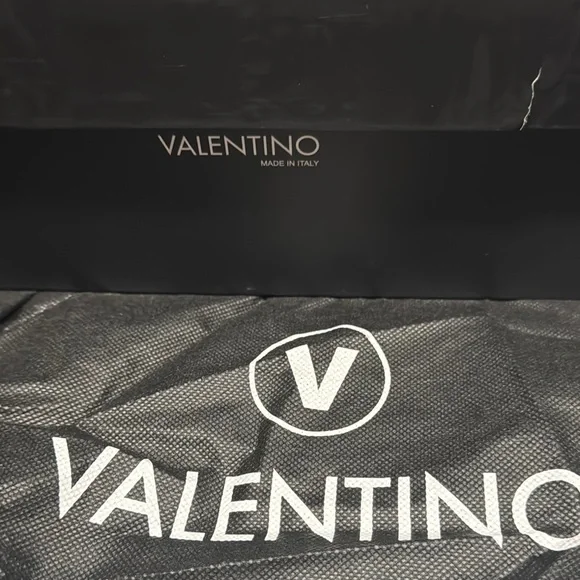 Valentino Black Sneakers - Picture 6 of 8